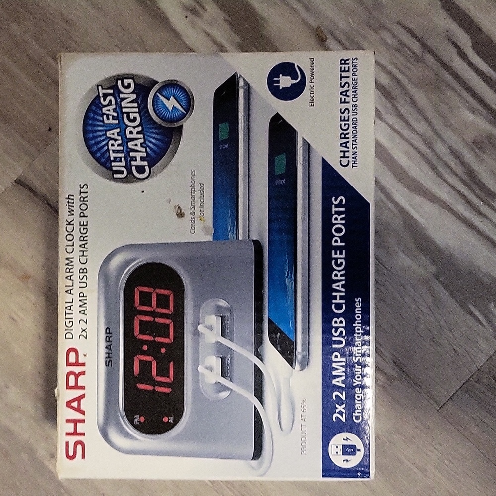 Sharp Digital Alarm clock USB